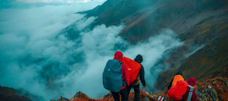 Explore the village of Fagaras: an extraordinary expedition for the mountains of Făgiant