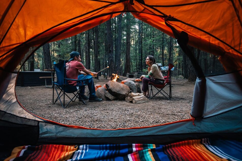 Camping for beginners. What to take from the tent?