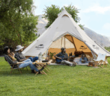 What is the difference between camping and glamping