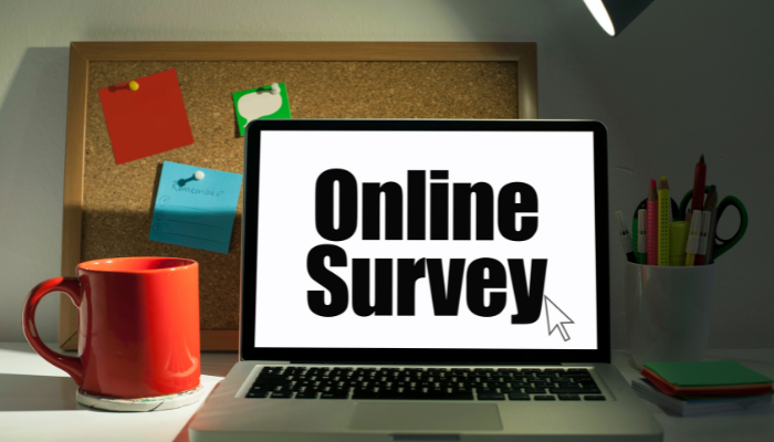 cómo ganar 100 rupias por día